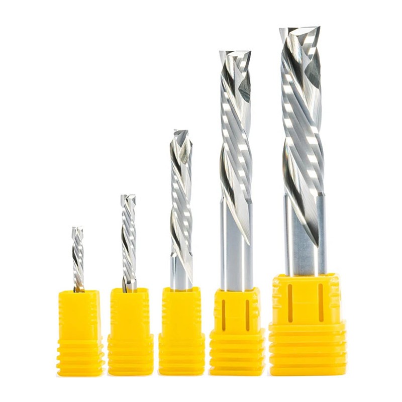 Lên xuống cắt hai sáo xoắn ốc